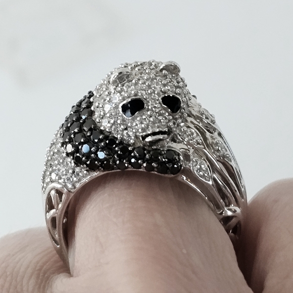 Victoria Wieck Panda Ring in Sterling Silver Size 6.5! - Picture 6 of 10
